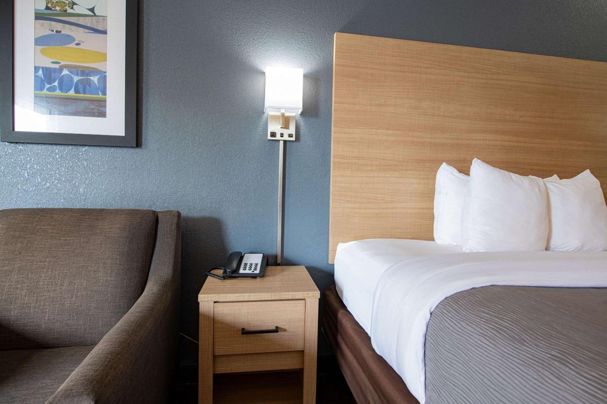 Quality Inn Monroe Exterior photo