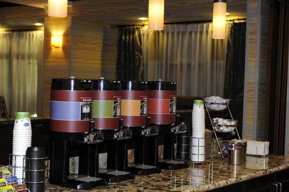 Quality Inn Monroe Restaurant photo